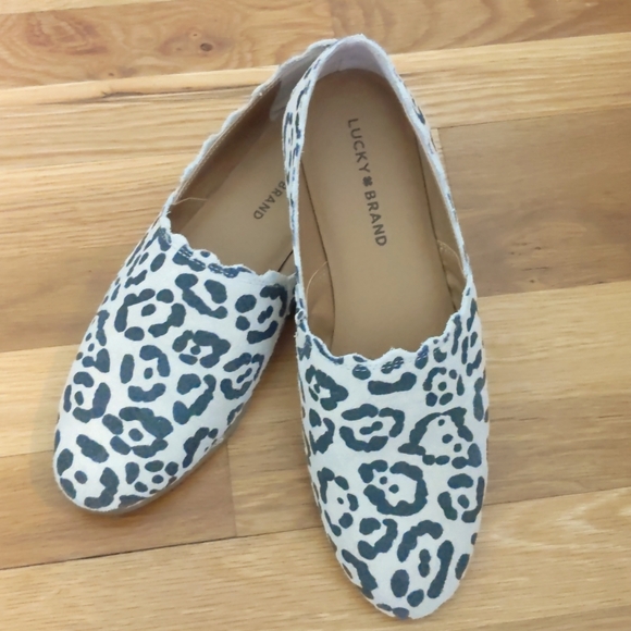 Lucky Brand Leopard Flats - Picture 1 of 6
